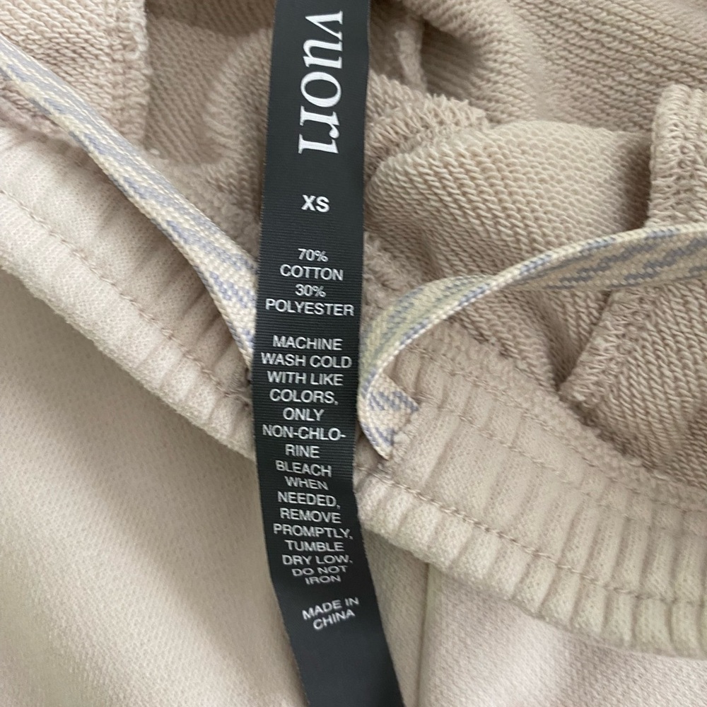 Vuori sweatpants size XS. Worn once and washed - Picture 3 of 4